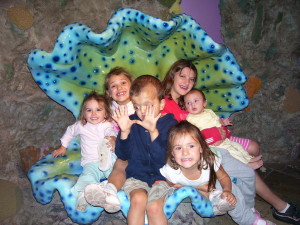 This was Keri's first trip the the Aquarium.  This picture is 7 years old.  They have all grown up so much!